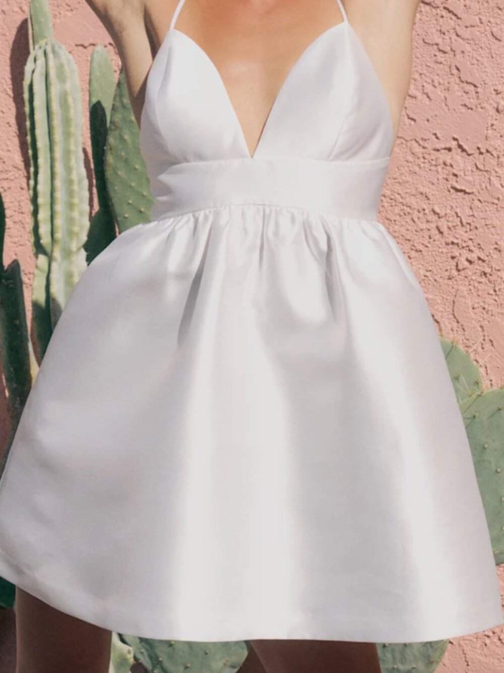 NWT Whimsical Passion White Taffeta V-Neck Skater Mini Dress size M